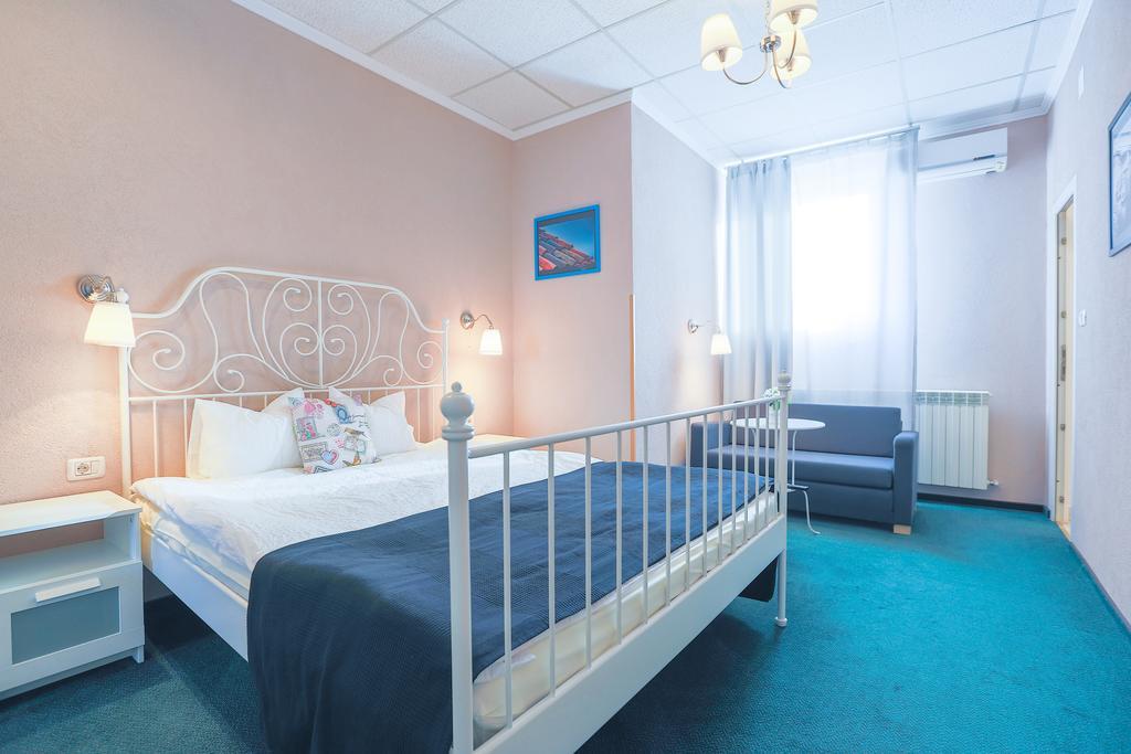 Artmotel & Bistro Haţeg Kamer foto